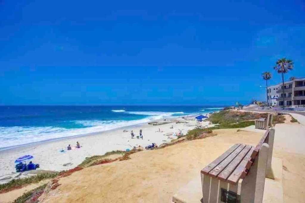 Hébergement de vacances La Jolla Townhouse Steps Away From Windansea *